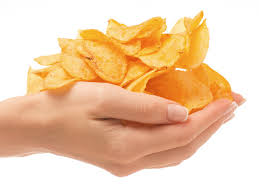 Deep fat frying potato chips